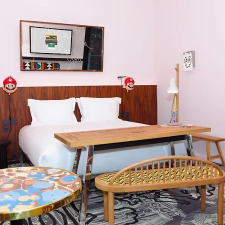 Mama Shelter 3*
