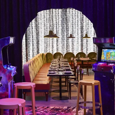 Mama Shelter Hotel 3*