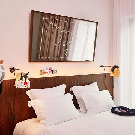 Mama Shelter Hotel 3*