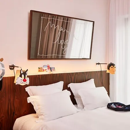 Mama Shelter Hotel 3*