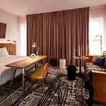 Mama Shelter Hotel
