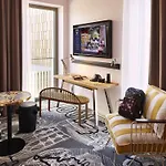 Hotel Mama Shelter