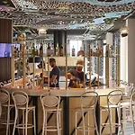 Mama Shelter Hotel