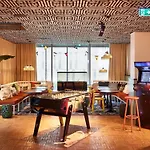 Mama Shelter Hotel