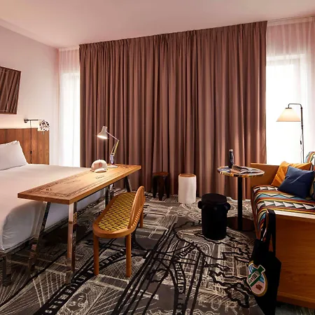 Mama Shelter Hotel
