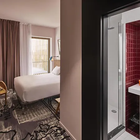 Mama Shelter Hotel