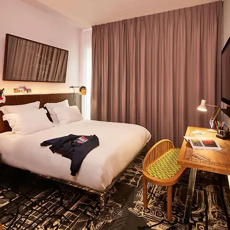 Mama Shelter Hotel 3*