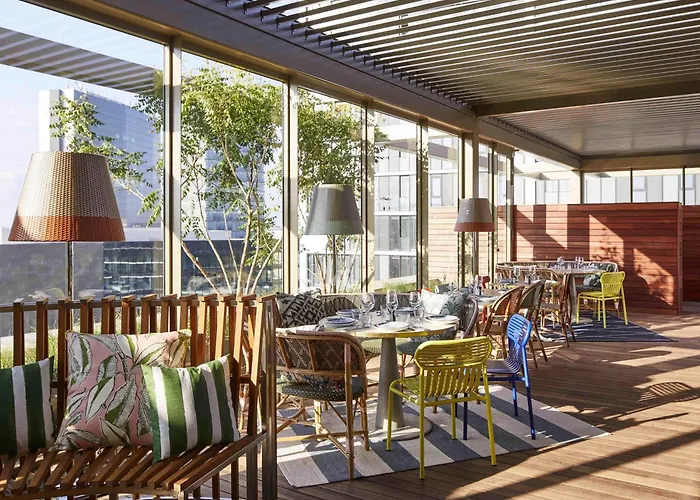 Szálloda Mama Shelter 3*