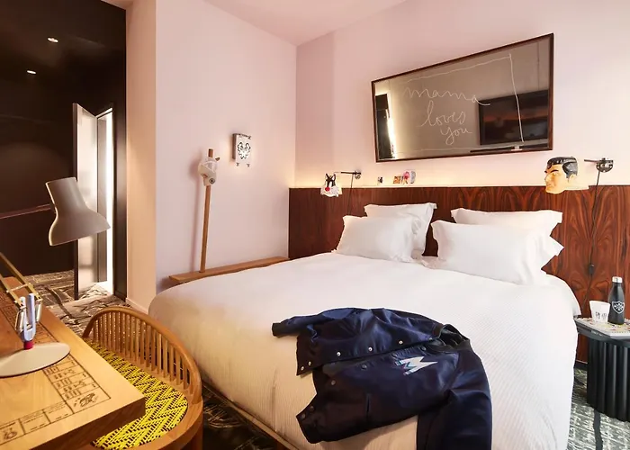 Mama Shelter Hotel 3*